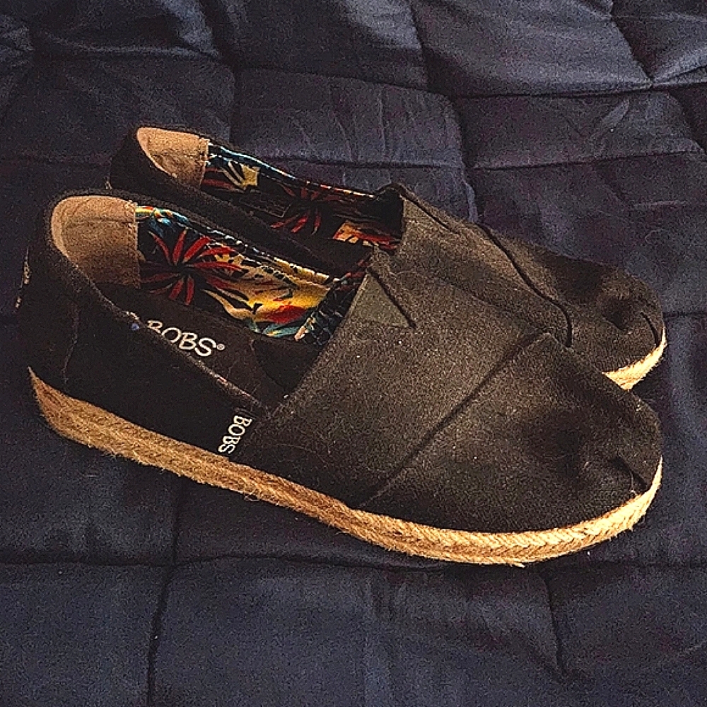 Bobs by sketchers memory foam sz 8.5 wedges